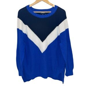 Express Womens Blue and White Chevron  Oversize Sweater Size  M